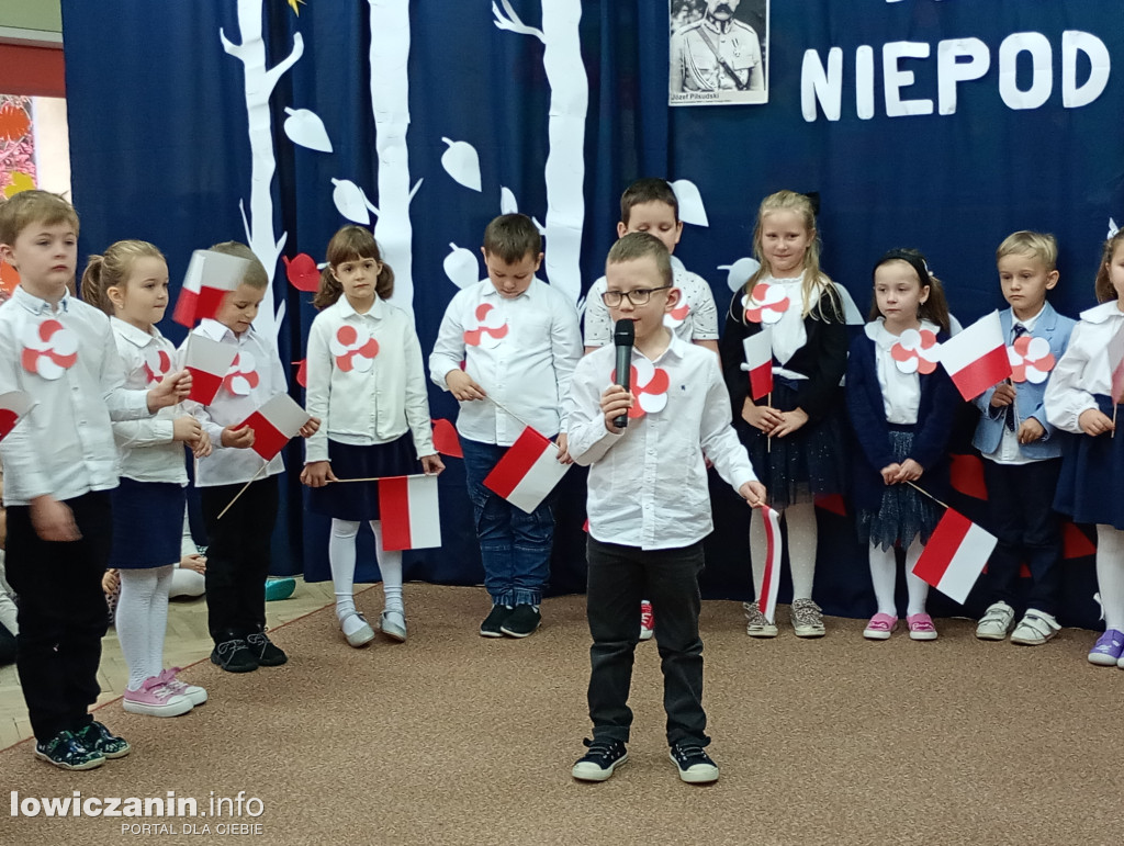 Przedszkolaki z łowickiej Stokrotki pamiętają o Dniu Niepodległości
