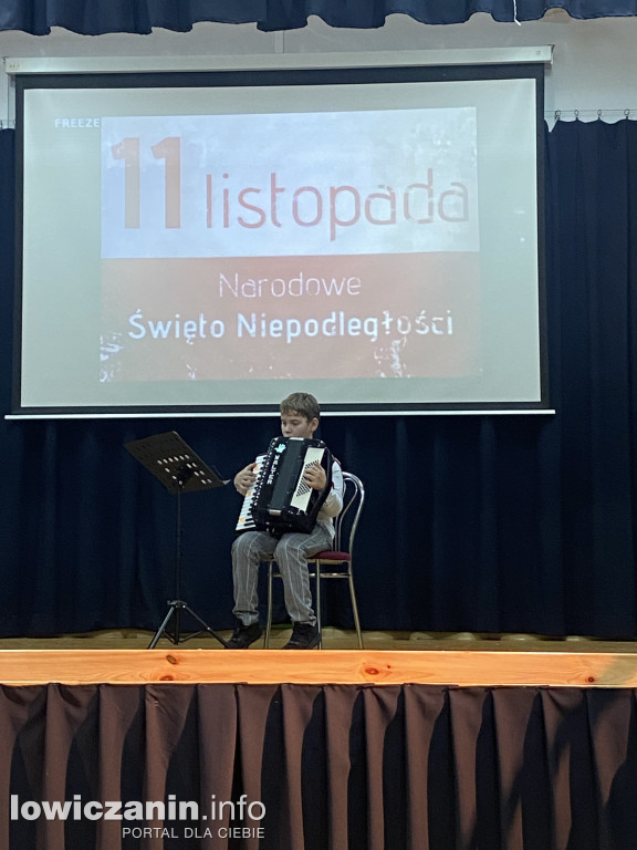 Święto Niepodległości w Szkole w Popowie