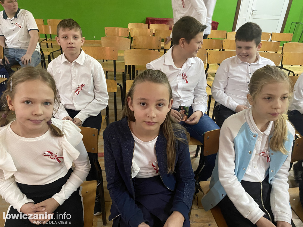 Święto Niepodległości w Szkole w Popowie