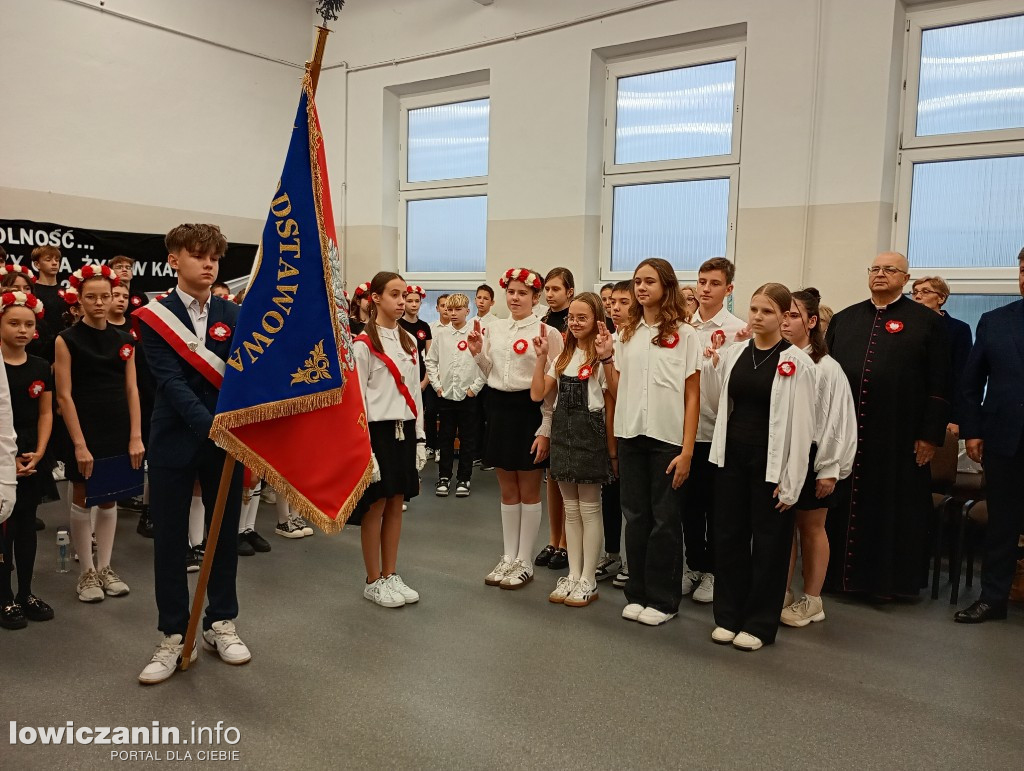 Święto Niepodległości w SP nr 1 w Głownie