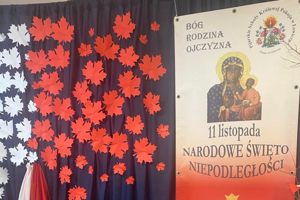 Wieczór pieśni patriotycznych w szkole Pijarskiej w Łowiczu