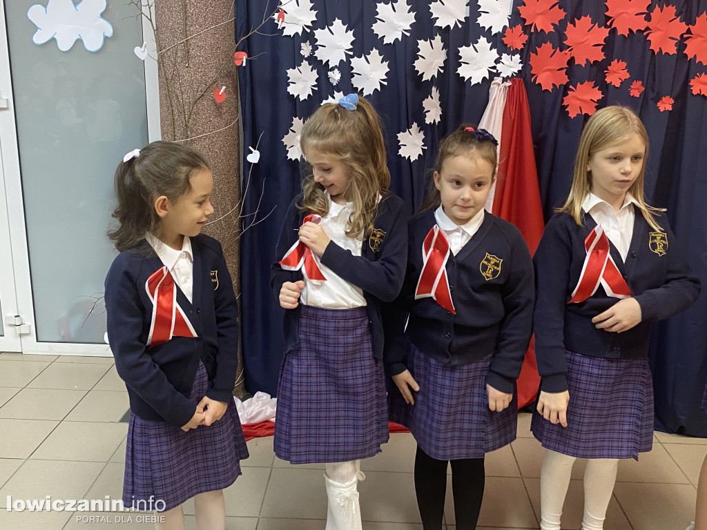 Wieczór pieśni patriotycznych w szkole Pijarskiej w Łowiczu