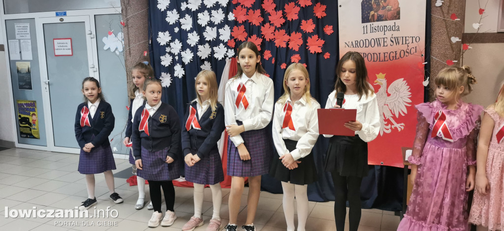 Wieczór pieśni patriotycznych w szkole Pijarskiej w Łowiczu