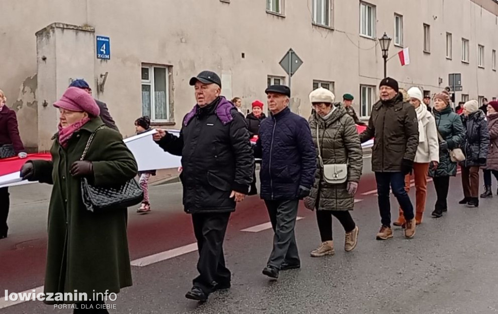 Procesja z relikwiami św. Wiktorii dotarła do katedry