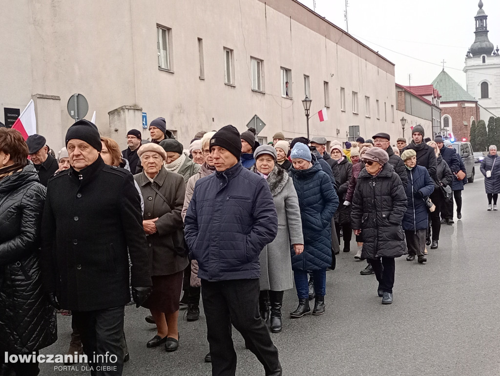 Procesja z relikwiami św. Wiktorii dotarła do katedry