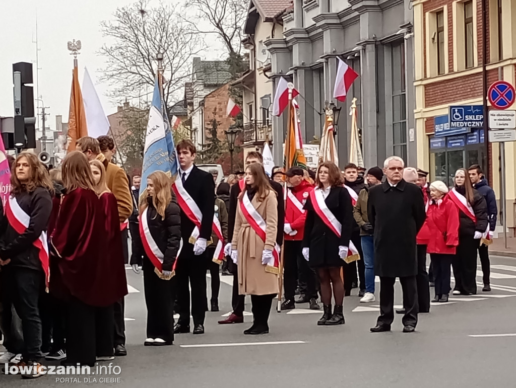 Procesja z relikwiami św. Wiktorii dotarła do katedry