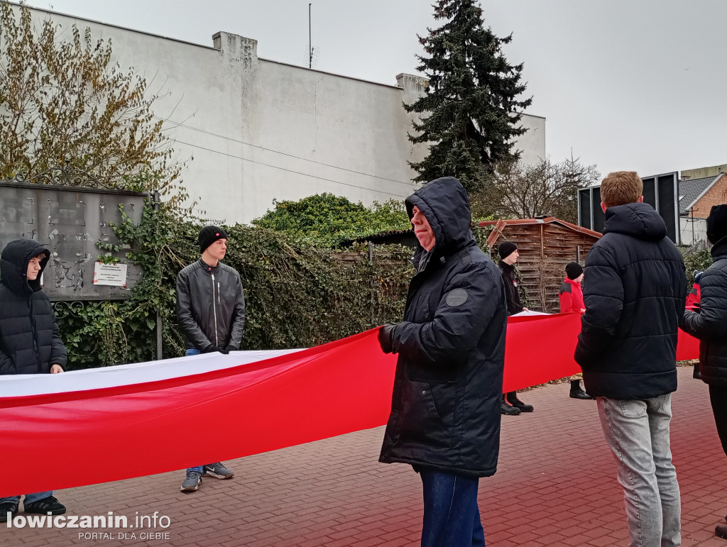 Procesja z relikwiami św. Wiktorii dotarła do katedry