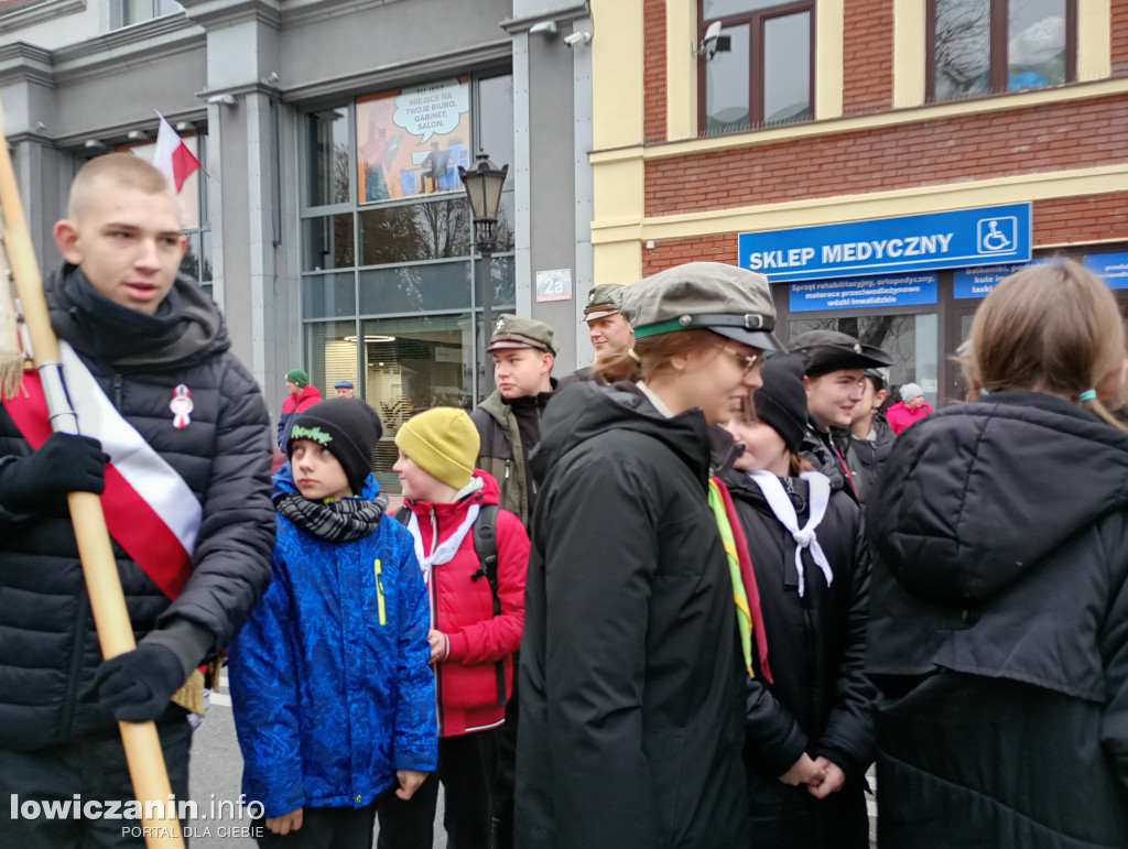 Procesja z relikwiami św. Wiktorii dotarła do katedry