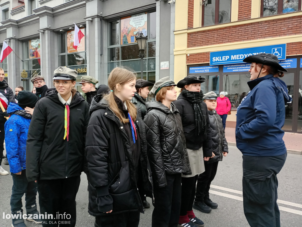 Procesja z relikwiami św. Wiktorii dotarła do katedry