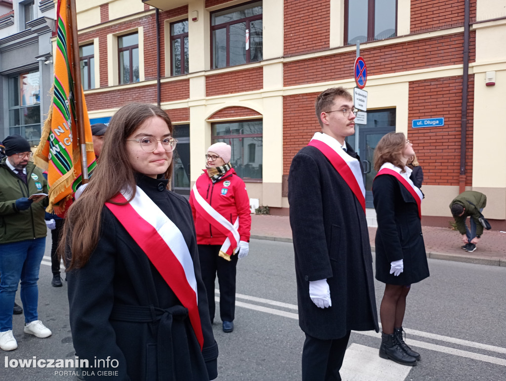 Procesja z relikwiami św. Wiktorii dotarła do katedry