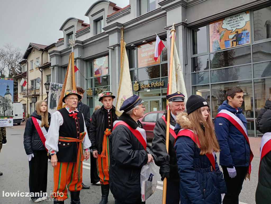 Procesja z relikwiami św. Wiktorii dotarła do katedry