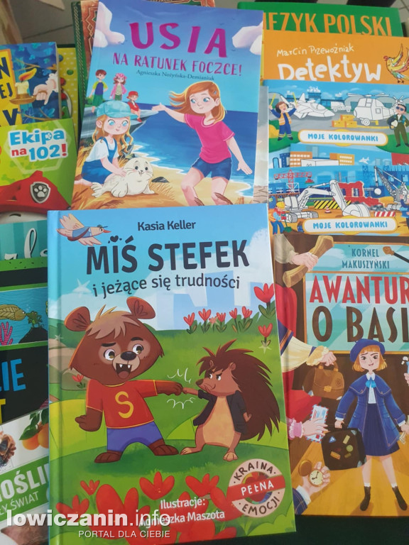 Kiermasz książek w Szkole Podstawowej w Gągolinie Południowym