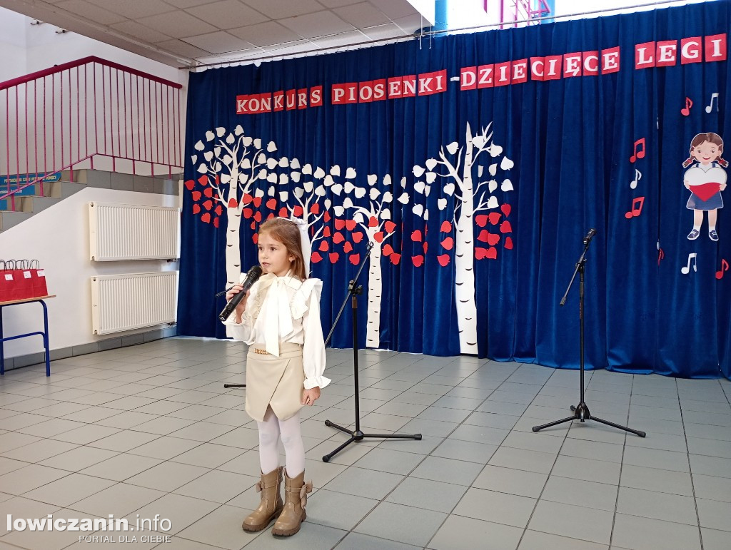 Konkurs pieśni patriotycznych w SP nr 2 w Głownie