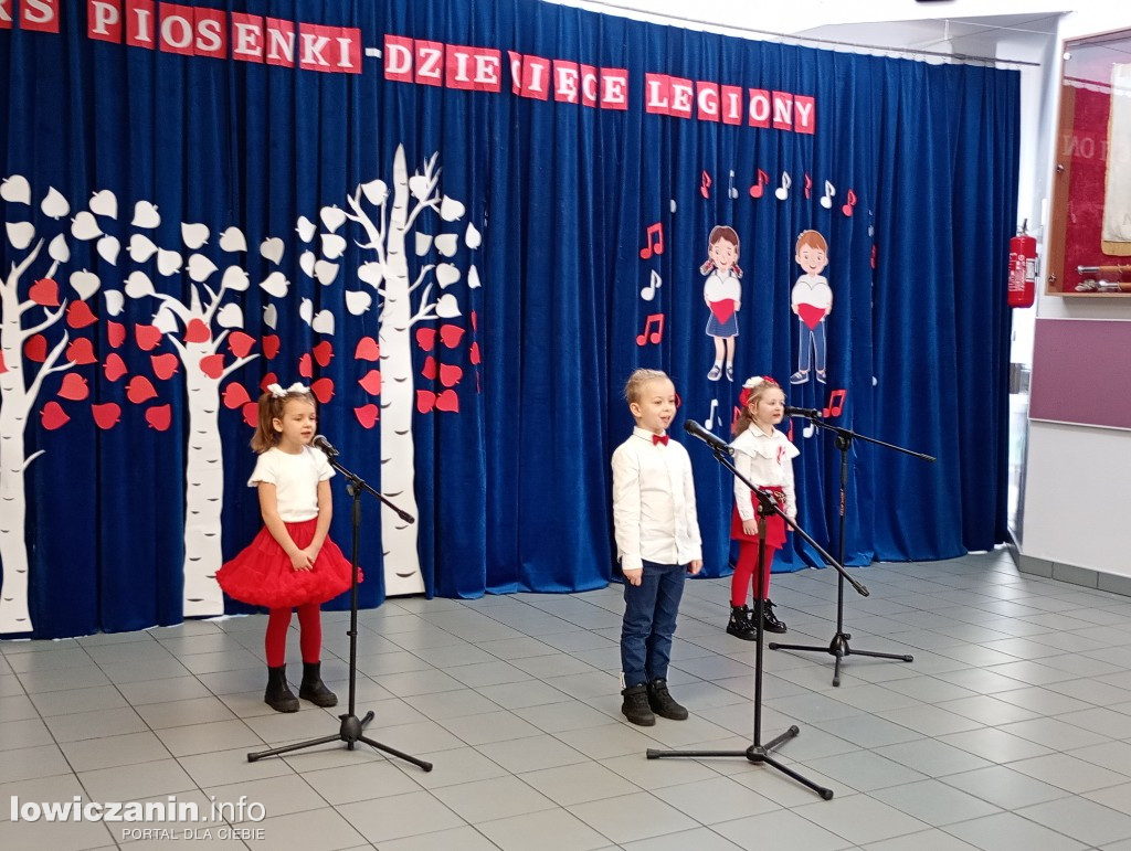 Konkurs pieśni patriotycznych w SP nr 2 w Głownie