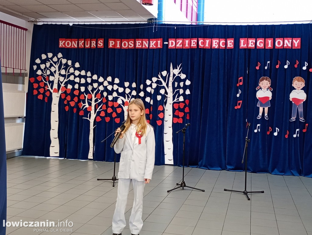 Konkurs pieśni patriotycznych w SP nr 2 w Głownie