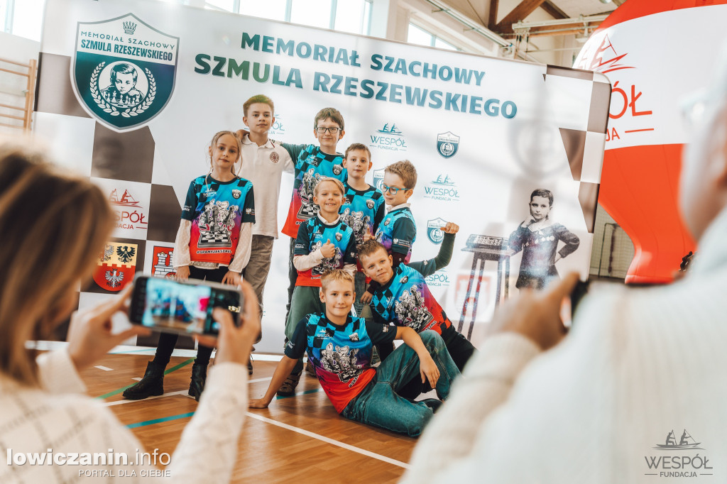 Łowiccy szachiści na podium turnieju w Zgierzu