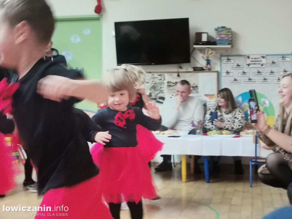 Ślubowanie Biedronek w Przedszkolu Jasia i Małgosi