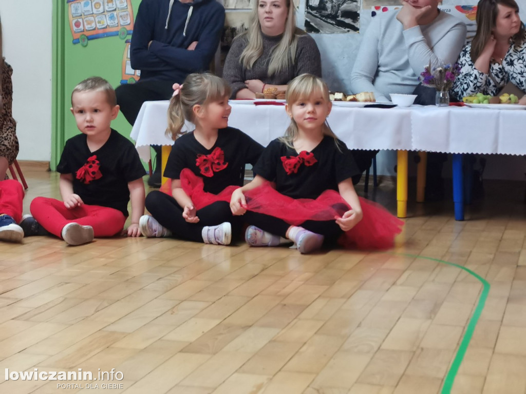 Ślubowanie Biedronek w Przedszkolu Jasia i Małgosi