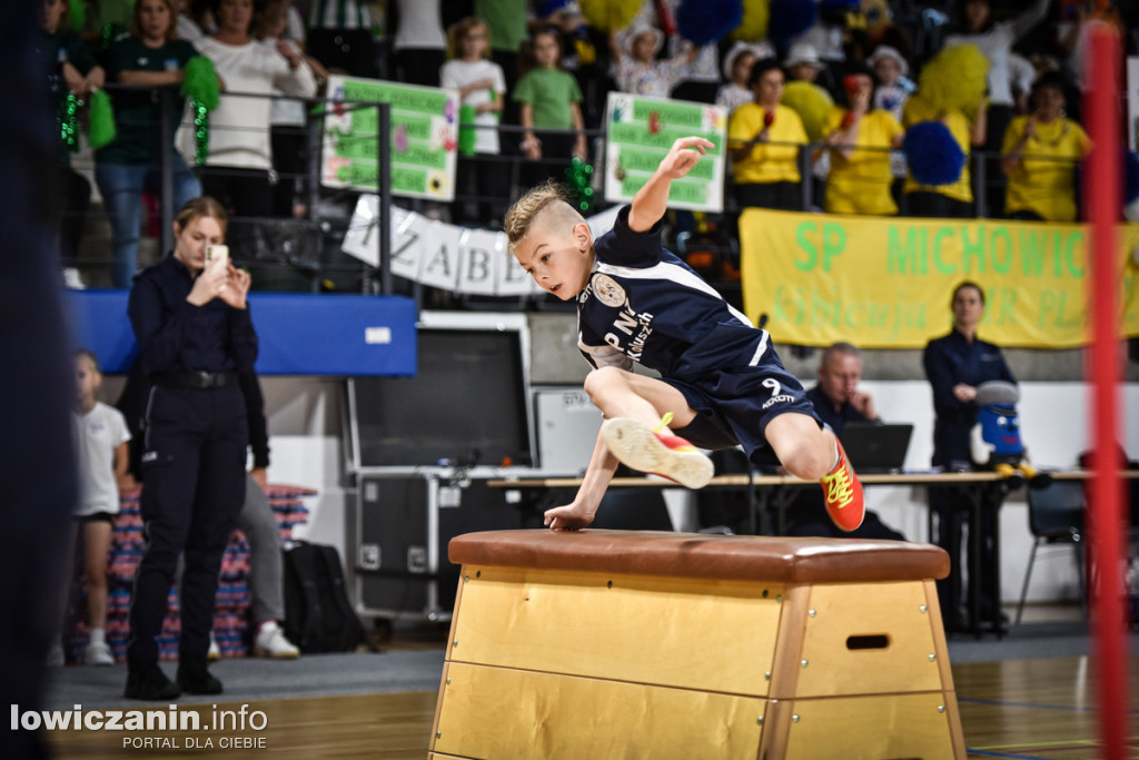 Uczniowie z Łowicza błyszczą na finale Policyjnej Akademii Bezpieczeństwa
