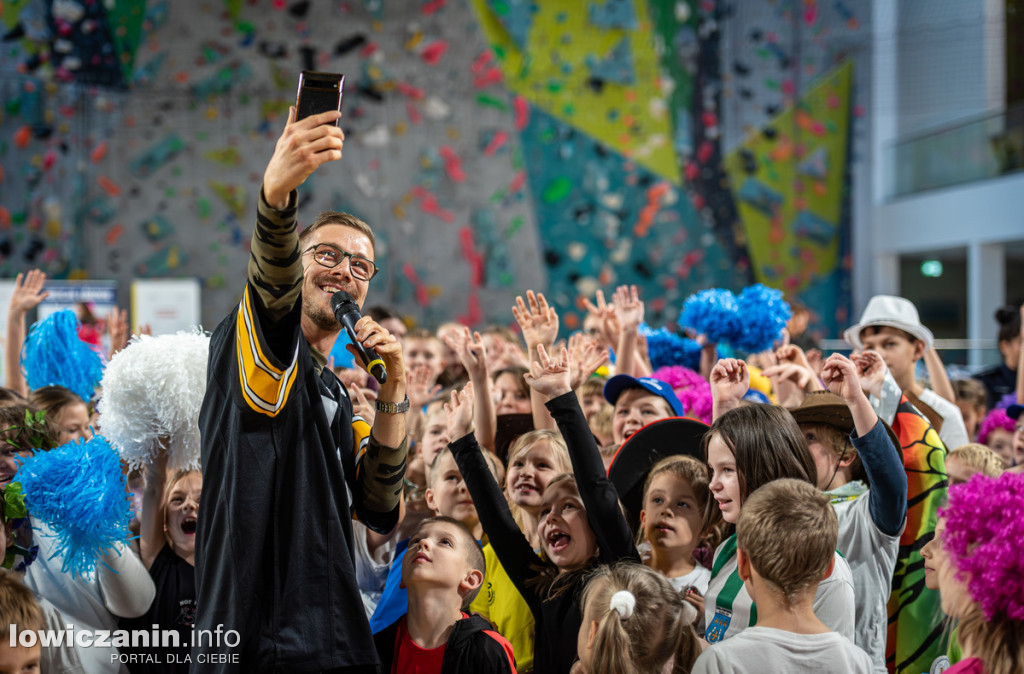 Uczniowie z Łowicza błyszczą na finale Policyjnej Akademii Bezpieczeństwa