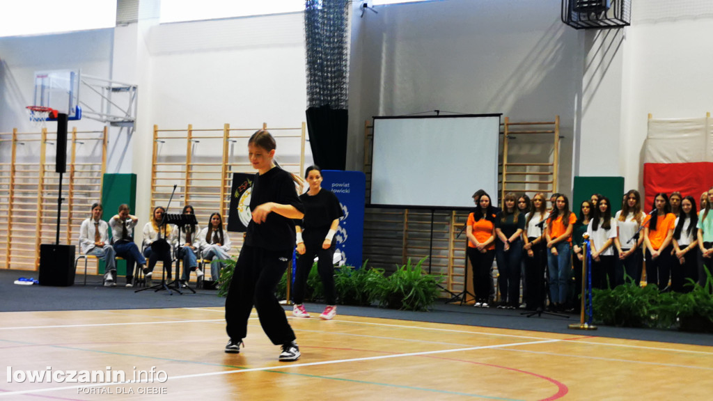 Otwarcie hali sportowej przy łowickim Ekonomiku