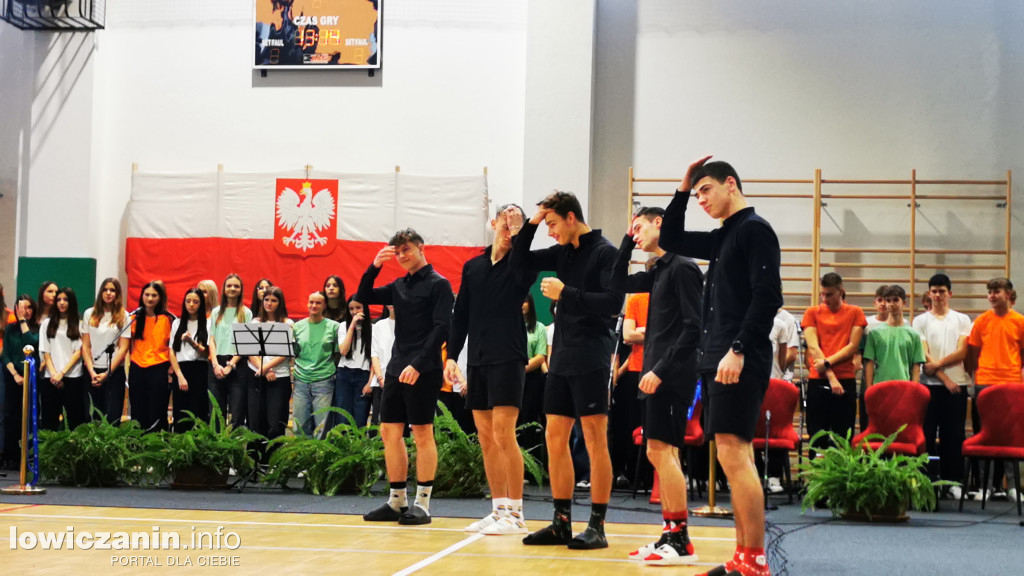 Otwarcie hali sportowej przy łowickim Ekonomiku
