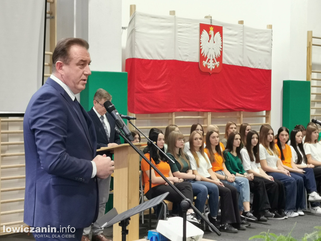 Otwarcie hali sportowej przy łowickim Ekonomiku