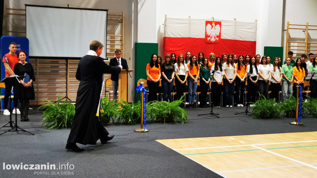 Otwarcie hali sportowej przy łowickim Ekonomiku