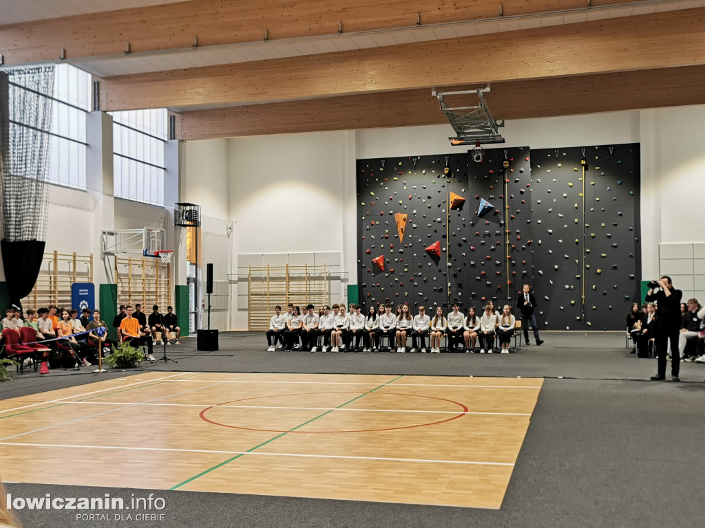 Otwarcie hali sportowej przy łowickim Ekonomiku