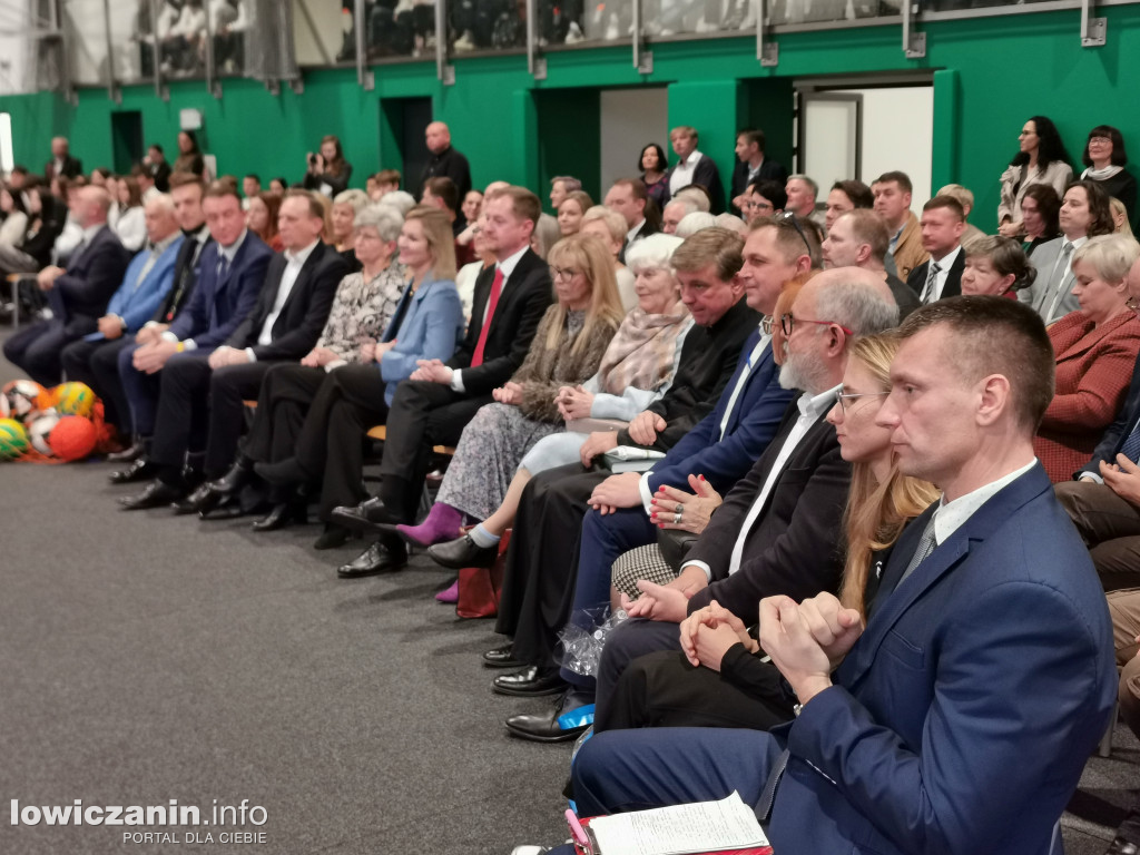 Otwarcie hali sportowej przy łowickim Ekonomiku