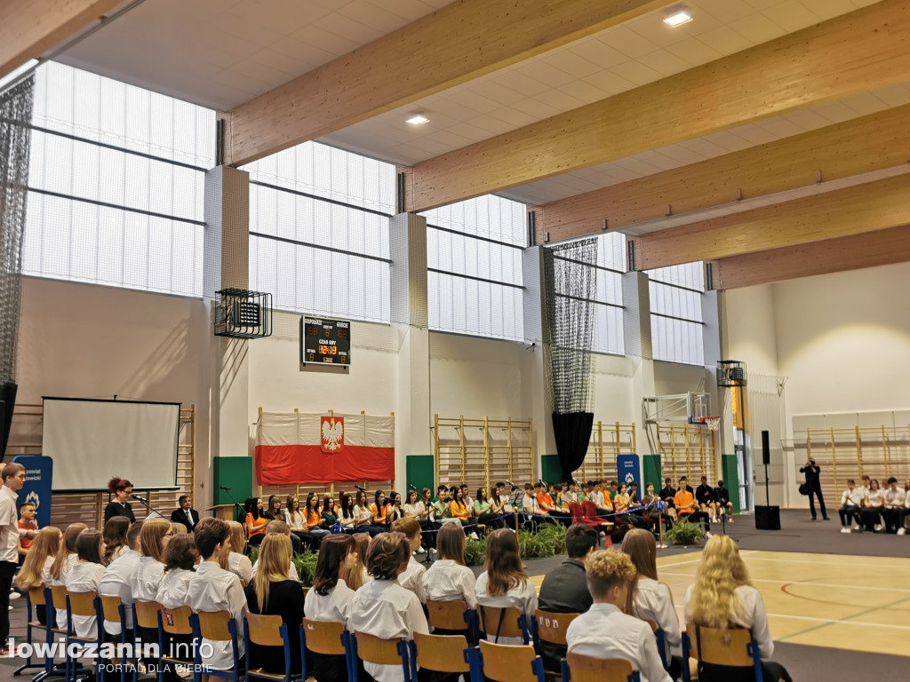 Otwarcie hali sportowej przy łowickim Ekonomiku