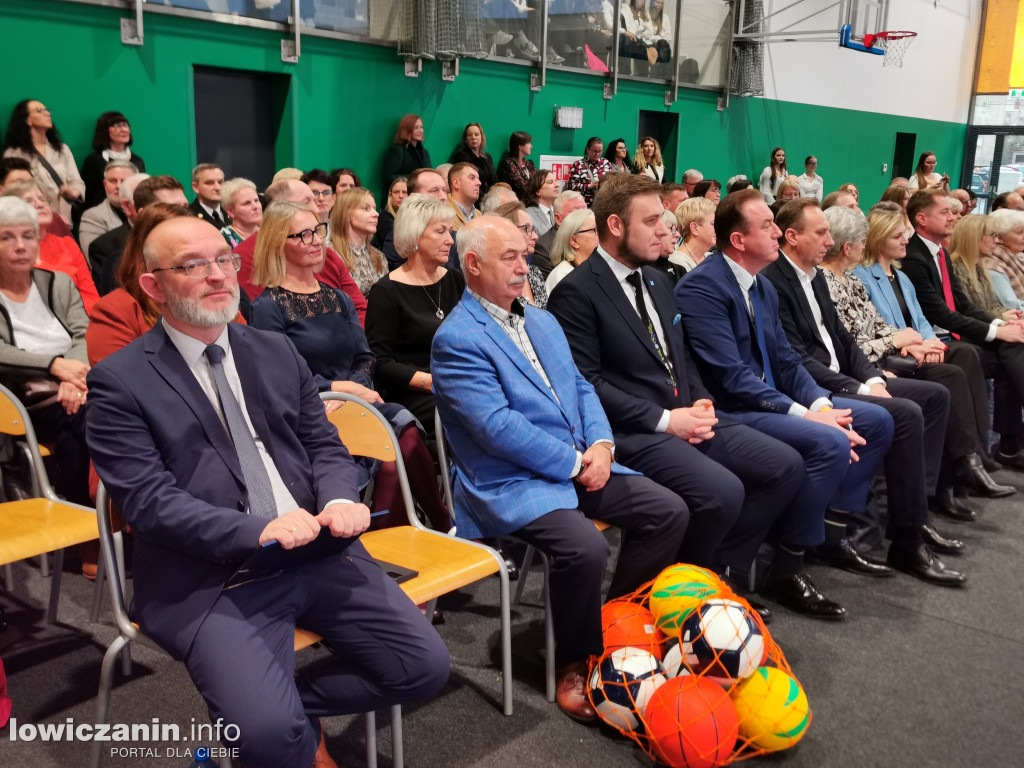 Otwarcie hali sportowej przy łowickim Ekonomiku