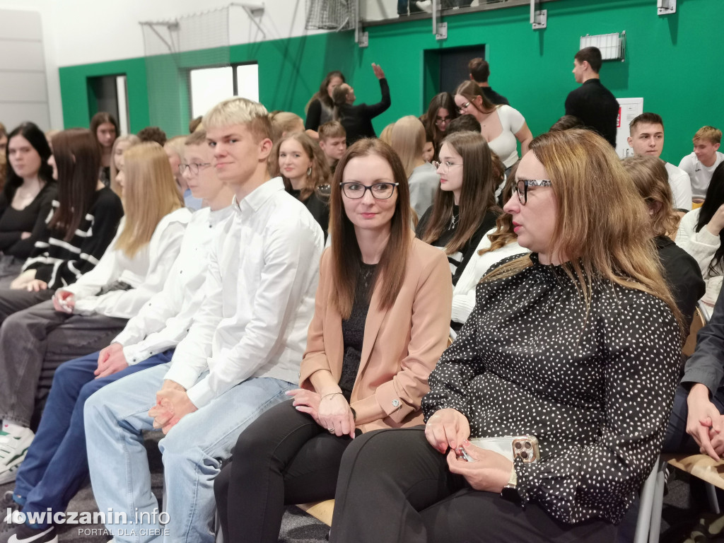 Otwarcie hali sportowej przy łowickim Ekonomiku