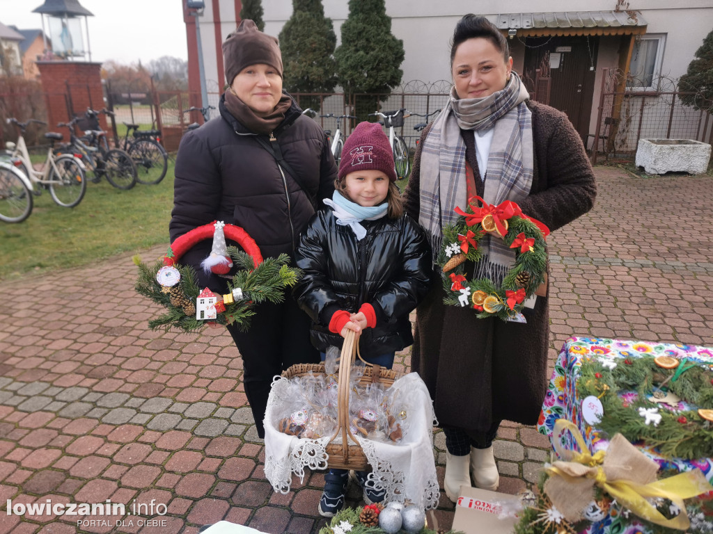 KGW Stachlewianki sprzedawało wieńce świąteczne