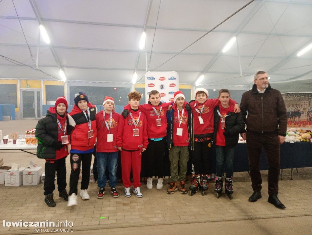 Mikołajkowa dyskoteka na rolkach w Domaniewicach