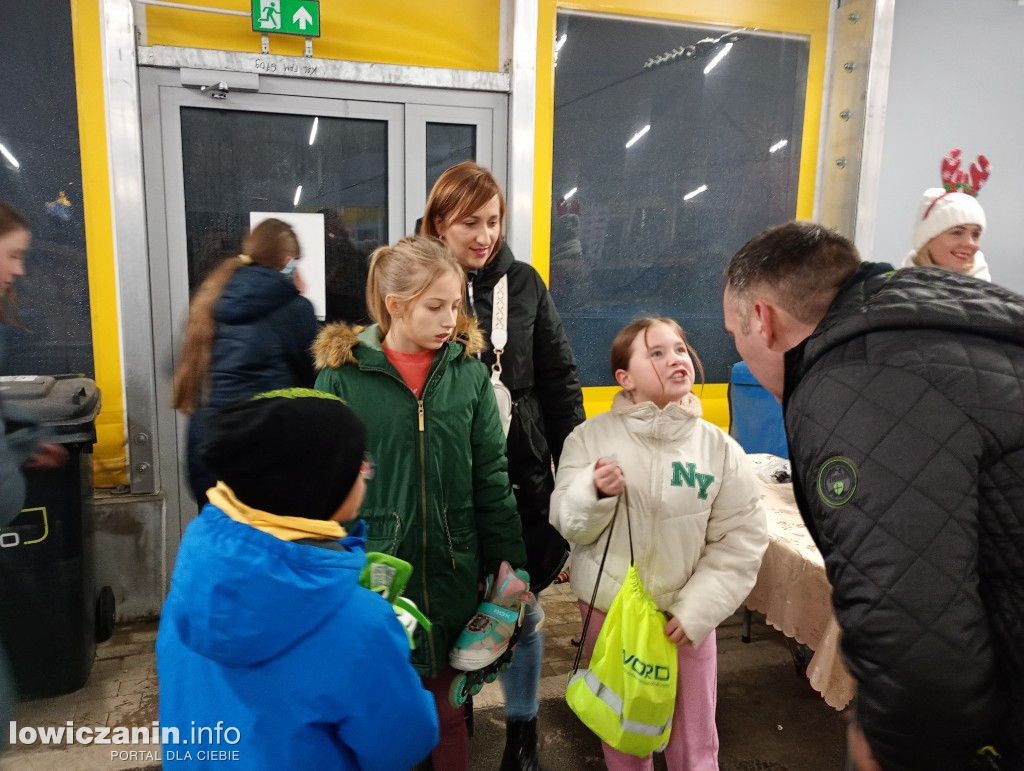 Mikołajkowa dyskoteka na rolkach w Domaniewicach