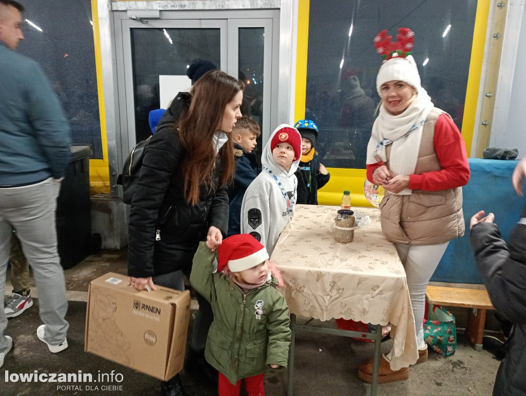 Mikołajkowa dyskoteka na rolkach w Domaniewicach