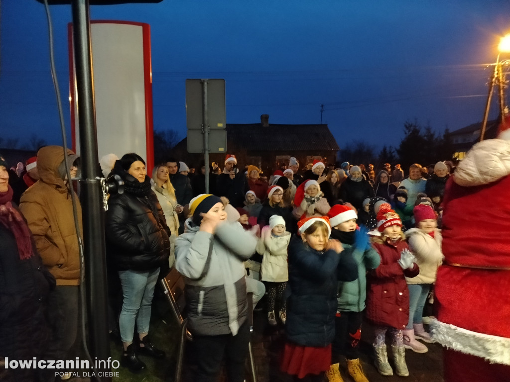 Mikołaj odwiedził dzieci z gminy Chąśno