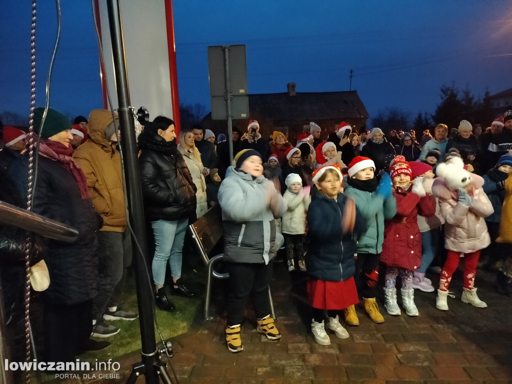 Mikołaj odwiedził dzieci z gminy Chąśno
