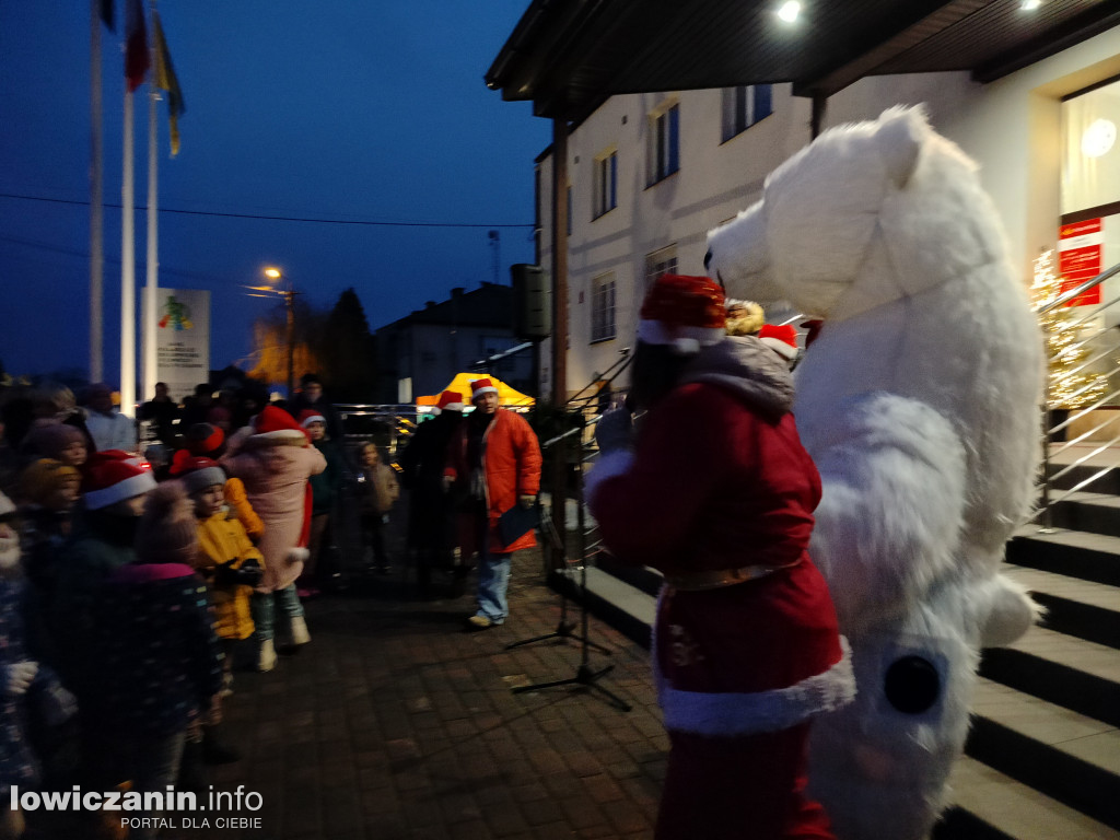 Mikołaj odwiedził dzieci z gminy Chąśno