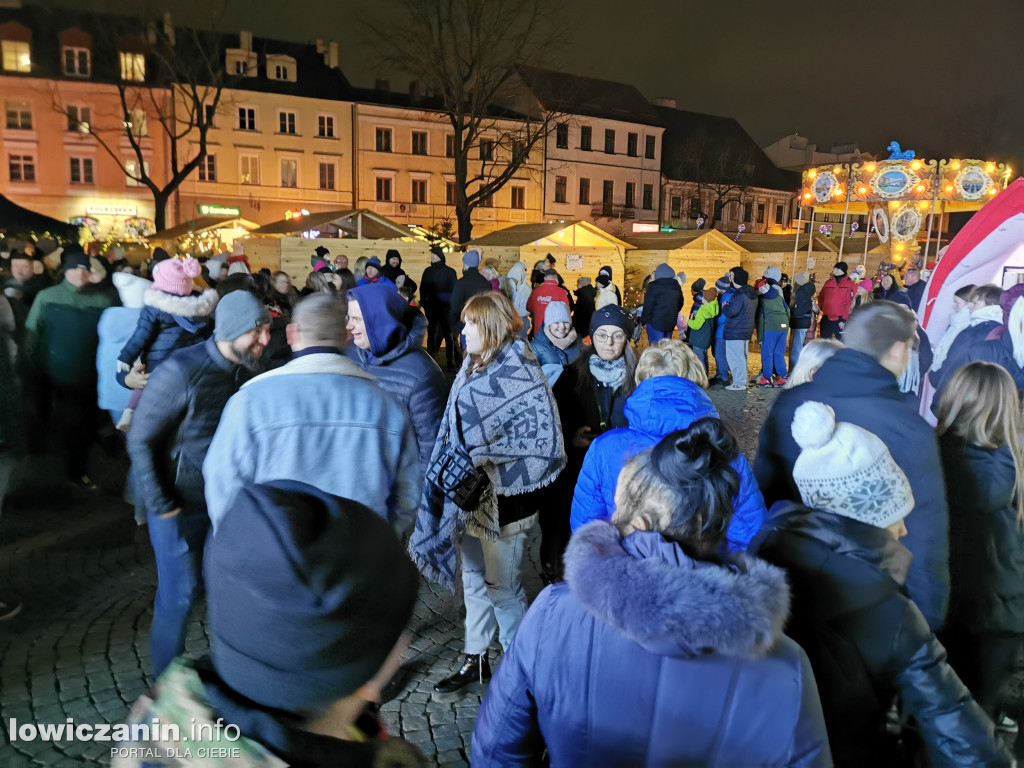 Ciężarówka Coca-Coli w Łowiczu przyciągnęła tłumy