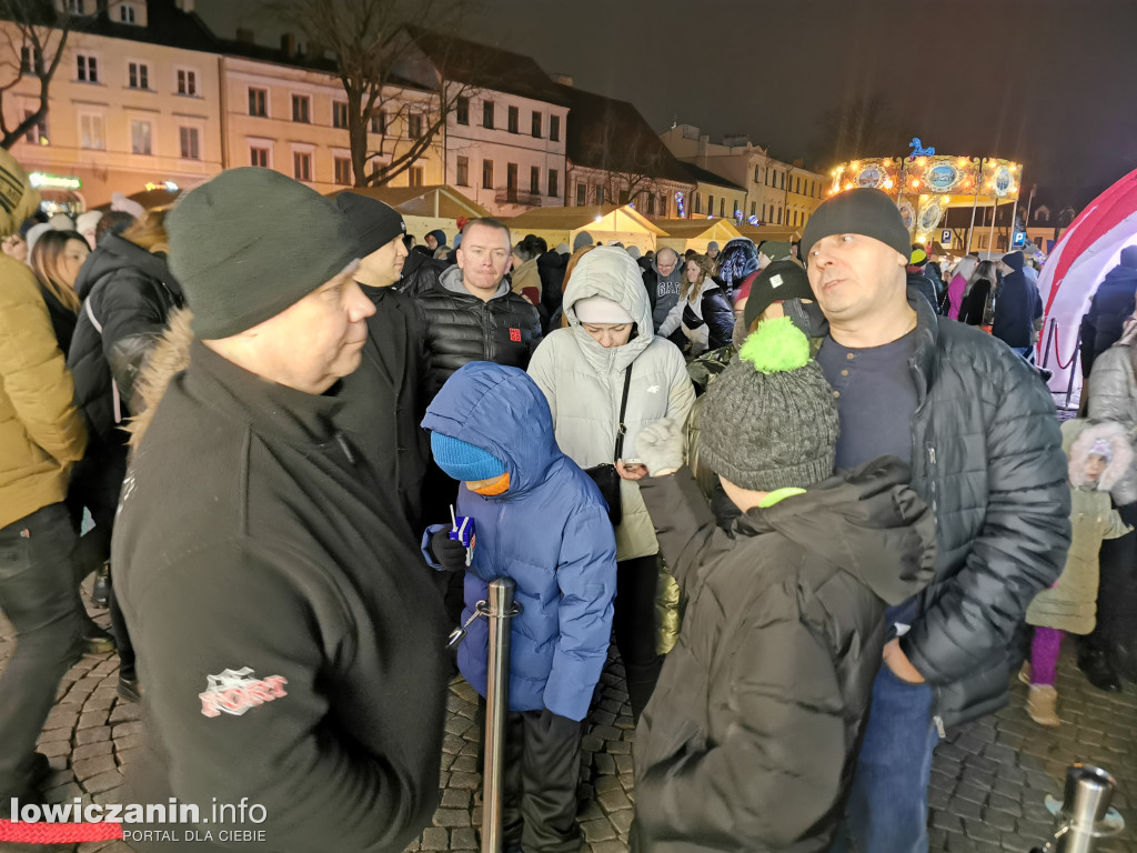 Ciężarówka Coca-Coli w Łowiczu przyciągnęła tłumy