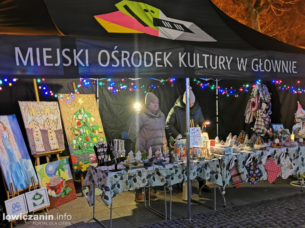 Radość ze spotkań z Mikołajem w Głownie