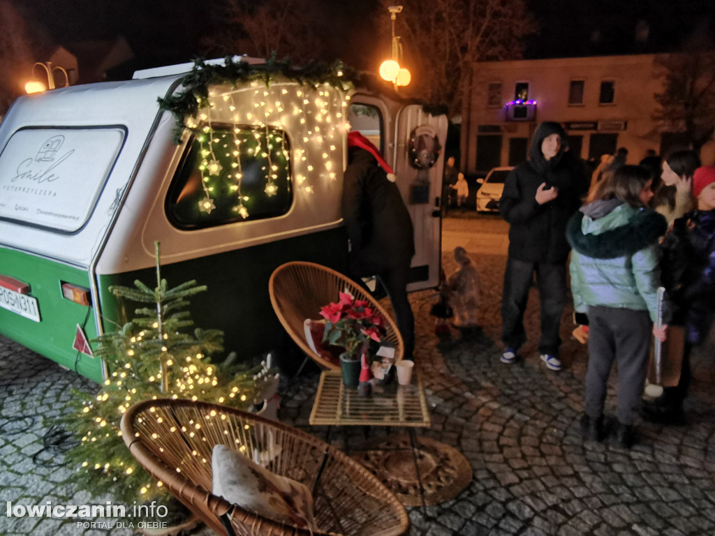Radość ze spotkań z Mikołajem w Głownie
