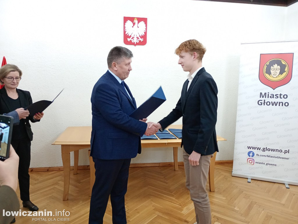 Młodzi sportowcy z Głowna otrzymali stypendia