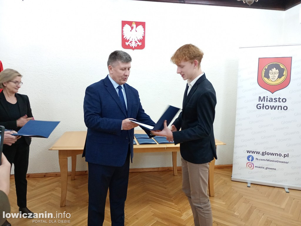 Młodzi sportowcy z Głowna otrzymali stypendia