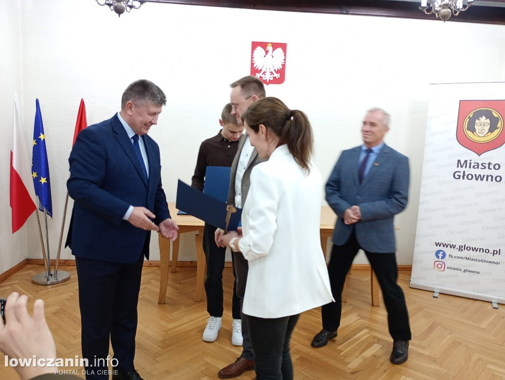 Młodzi sportowcy z Głowna otrzymali stypendia