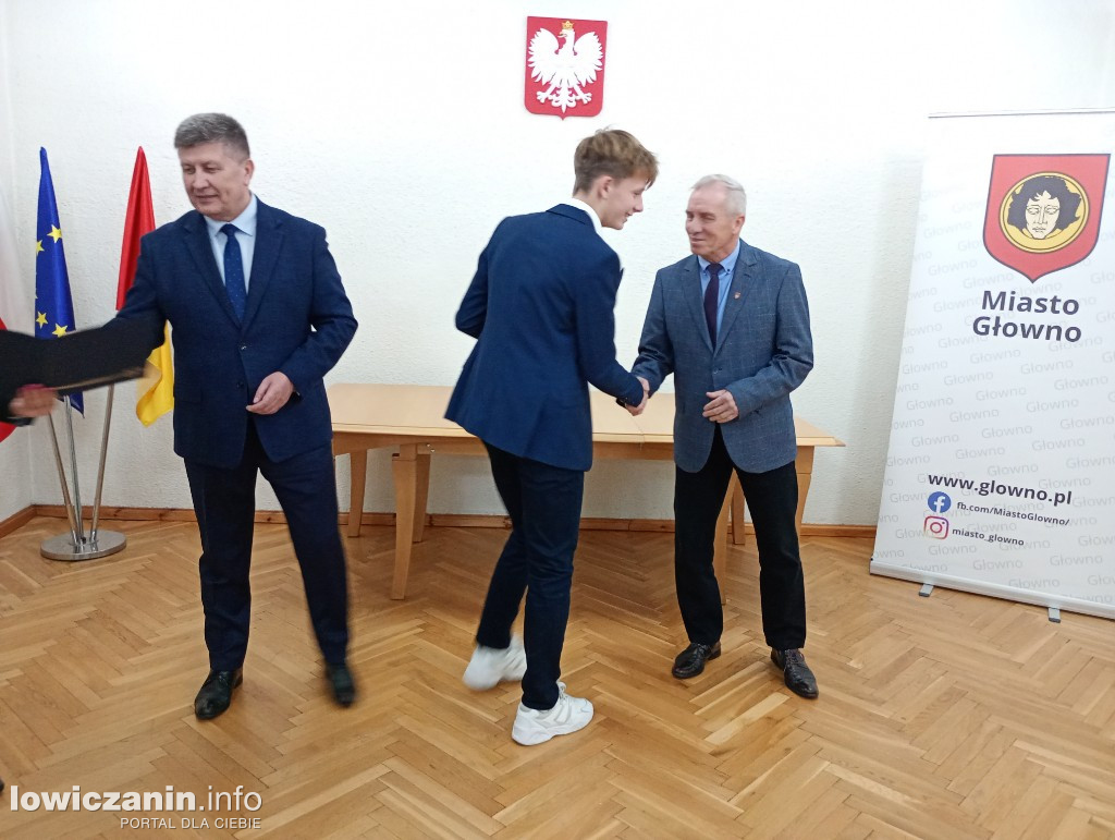 Młodzi sportowcy z Głowna otrzymali stypendia