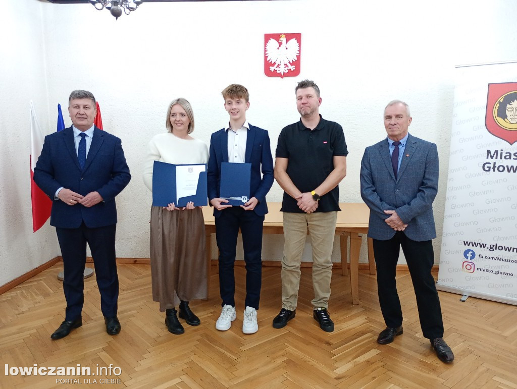 Młodzi sportowcy z Głowna otrzymali stypendia