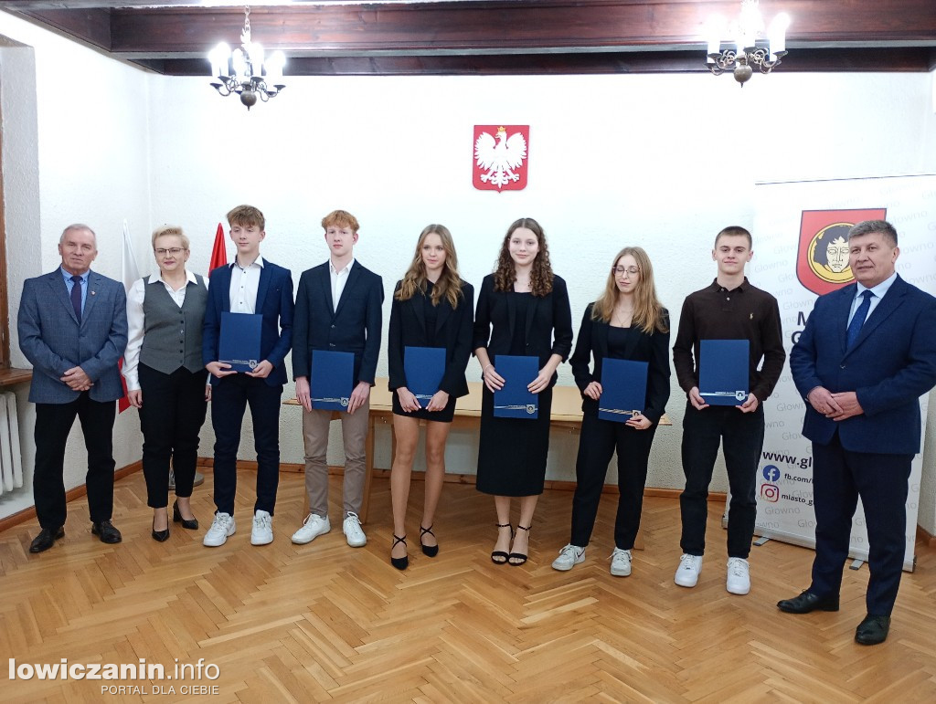 Młodzi sportowcy z Głowna otrzymali stypendia